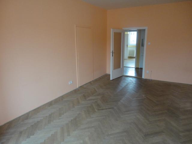 Pronájem 3+1, ulice Merhautova, Černá Pole, 80 m2, balkon, k - foto 3