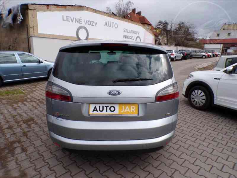 Ford S-Max 2,0 TDCi - foto 5