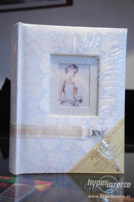 Prodám svatební album na 300 fotografií rozměru 10x15. - foto 1