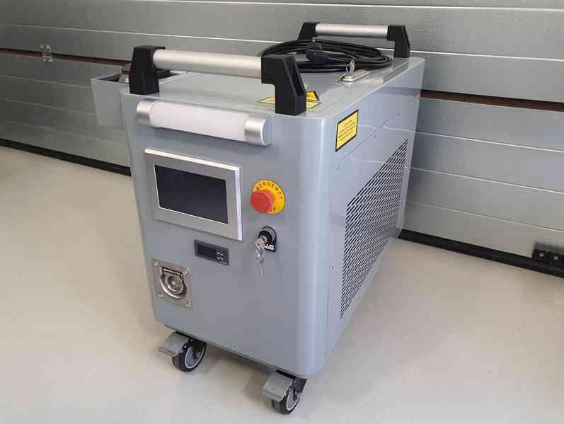 Čistící pulsní laser TPC-300W, pulsní energie 15mJ - foto 1