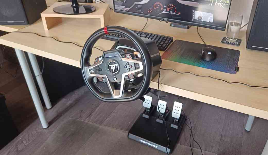 Herní volant Thrustmaster T248 s pedály