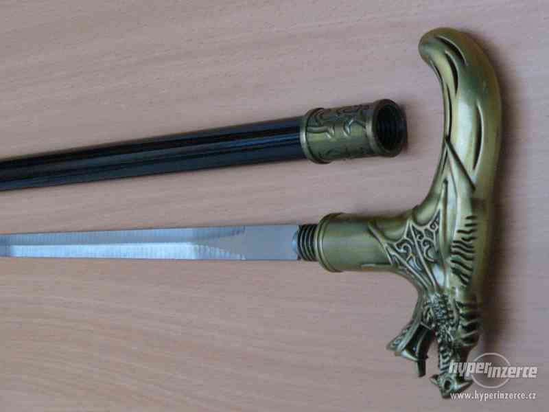 Hůl s mečem drak - foto 1