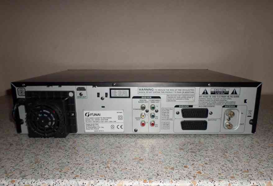 VHS-DVD rekordér FUNAI WD6D-D4413DB - foto 6