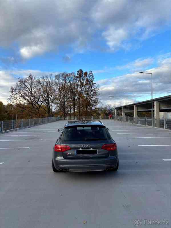Audi S4 3,0 - foto 18