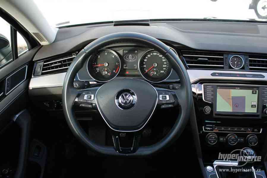 Volkswagen Passat Var.2.0 TDI R-Line 140kW - foto 7