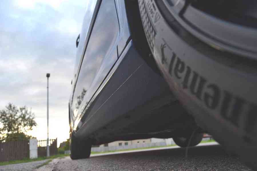 Škoda Octavia II 2.0 TDI 125kW RS kombi - foto 15
