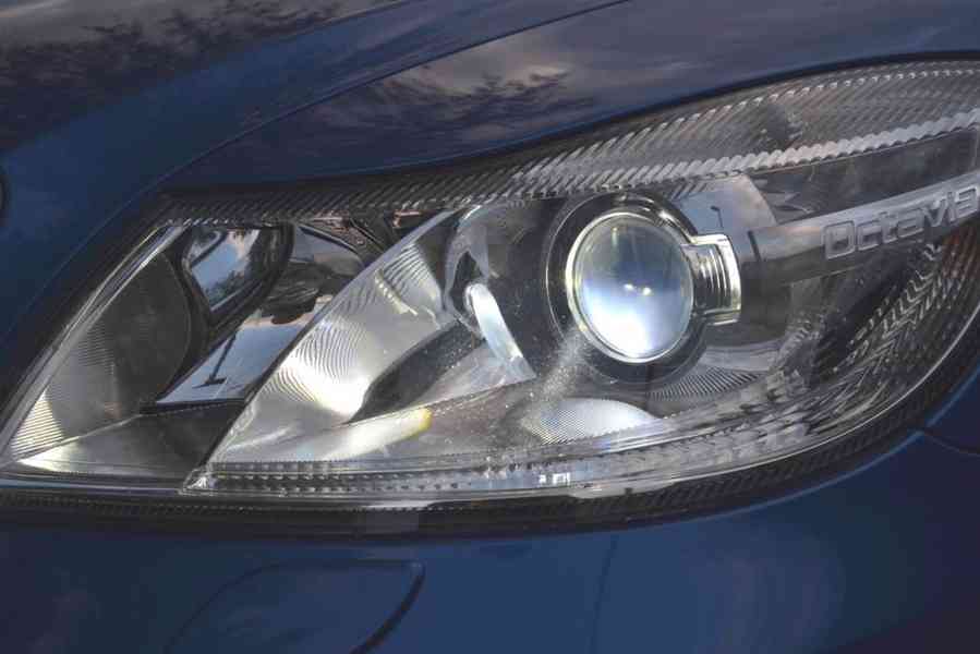 Škoda Octavia II 2.0 TDI 125kW RS kombi - foto 19