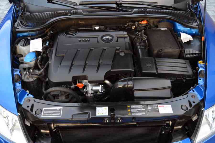 Škoda Octavia II 2.0 TDI 125kW RS kombi - foto 20