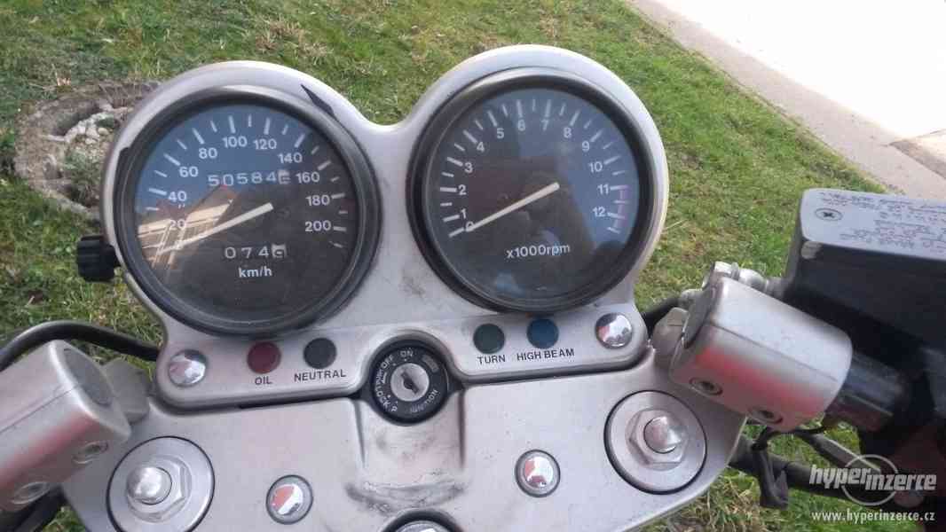 Suzuki GS500E - foto 4