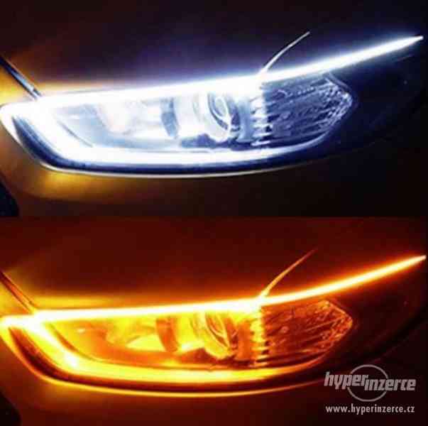 LED DRL 12V 24V denní svícení a funkce blinkru 60cm