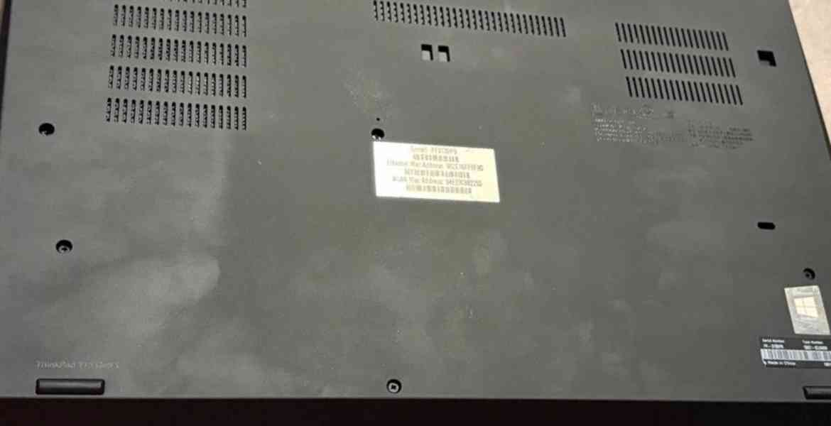 Lenovo ThinkPad T15 G1 - foto 5