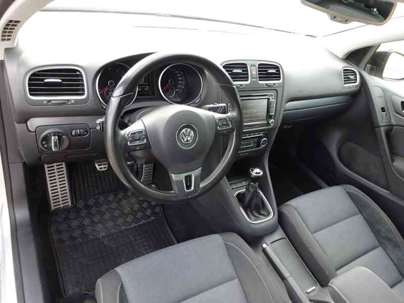 VW Golf 1.4 TSI r.v.2012 (90 kw) serviska - foto 5