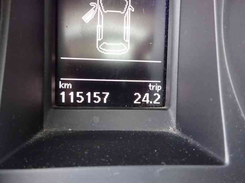 VW Golf 1.4 TSI r.v.2012 (90 kw) serviska - foto 7