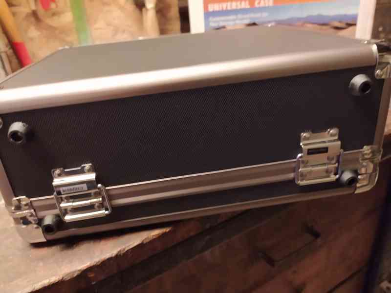 Kufřík Vanguard - foto 8