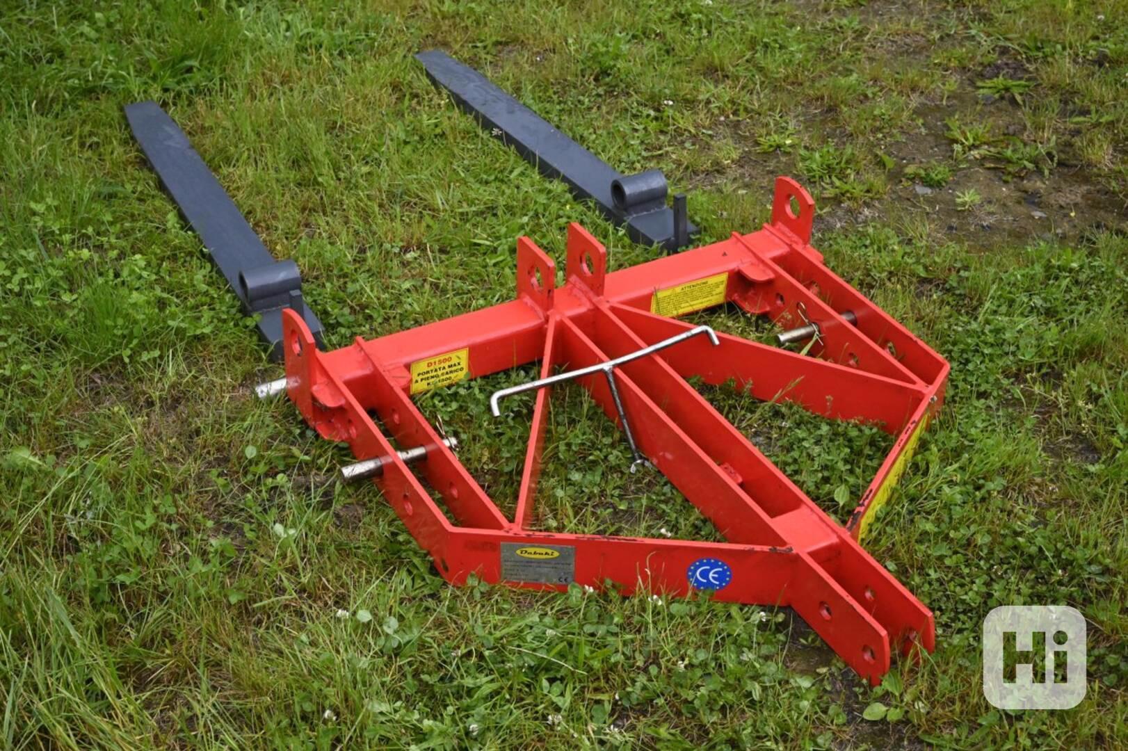 Paletizační vidle D - 1200 pro traktor - foto 1