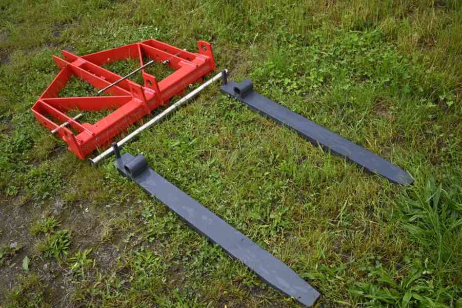 Paletizační vidle D - 1200 pro traktor - foto 3