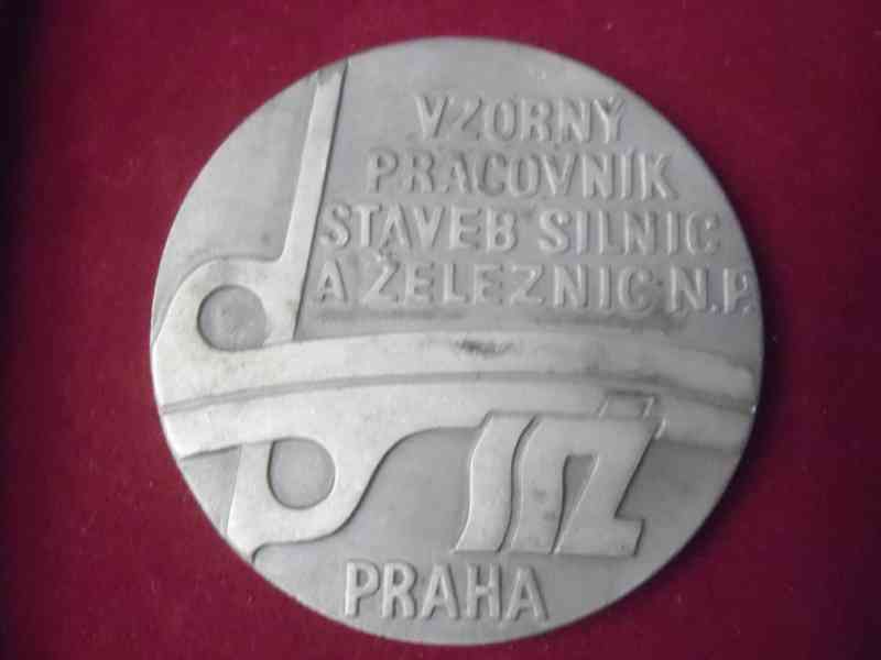 medaile - Vzorný pracovník SSŽ Praha  - foto 1