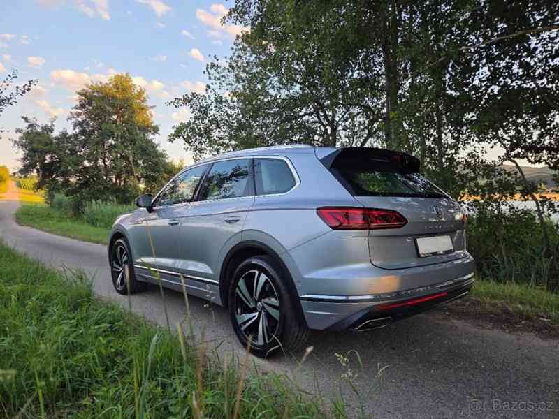 Volkswagen Touareg 3,0   TDI(210KW) HEZKÝ - foto 19