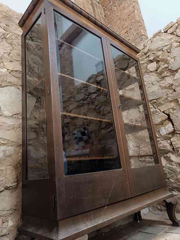 Starožitná skříň - foto 3