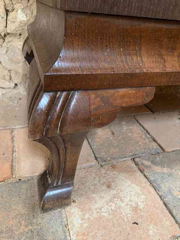 Starožitná skříň - foto 7