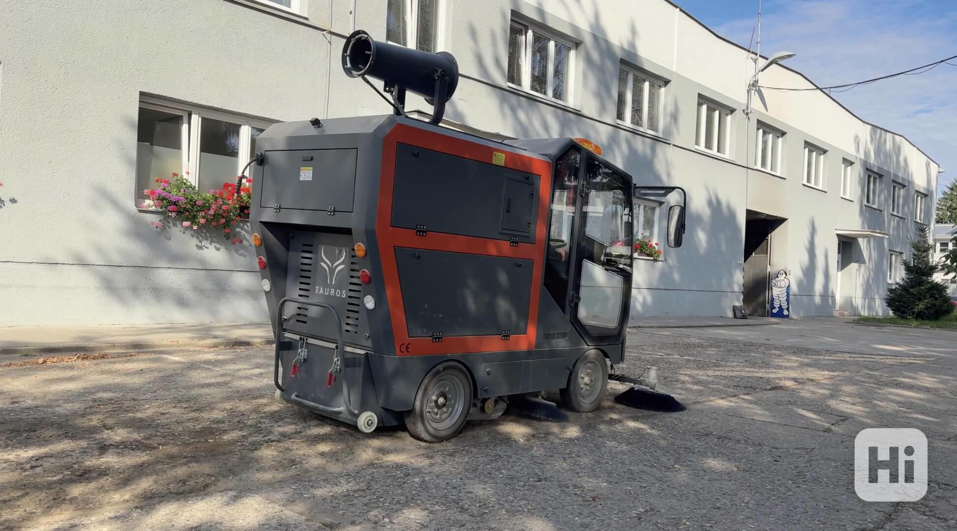 ZAMETAČ TAUROS K2300 - foto 1