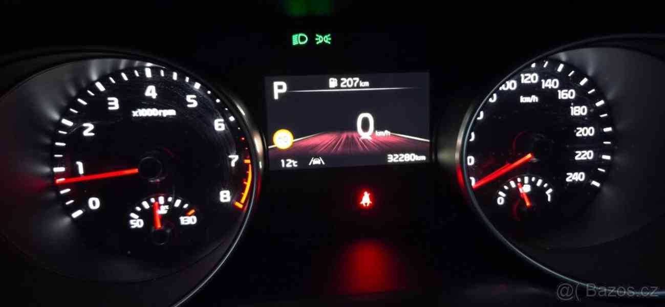 Kia Ceed SW 7DCT TOP+Busines v záruce - foto 6