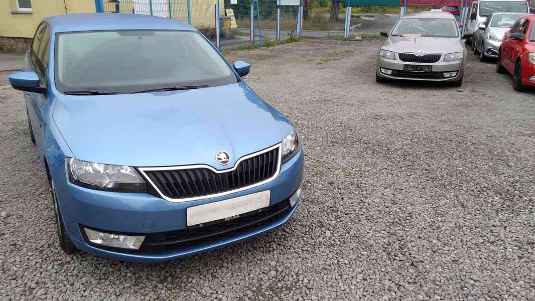 ŠKODA Rapid 1,6TDI Ambition Plus 77kw ČR 68TKM - foto 3