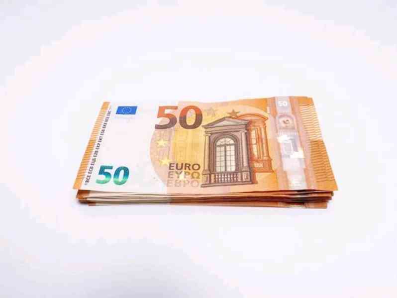 Dobrý den  S veškerými finančními problémy mě neváhejte kont