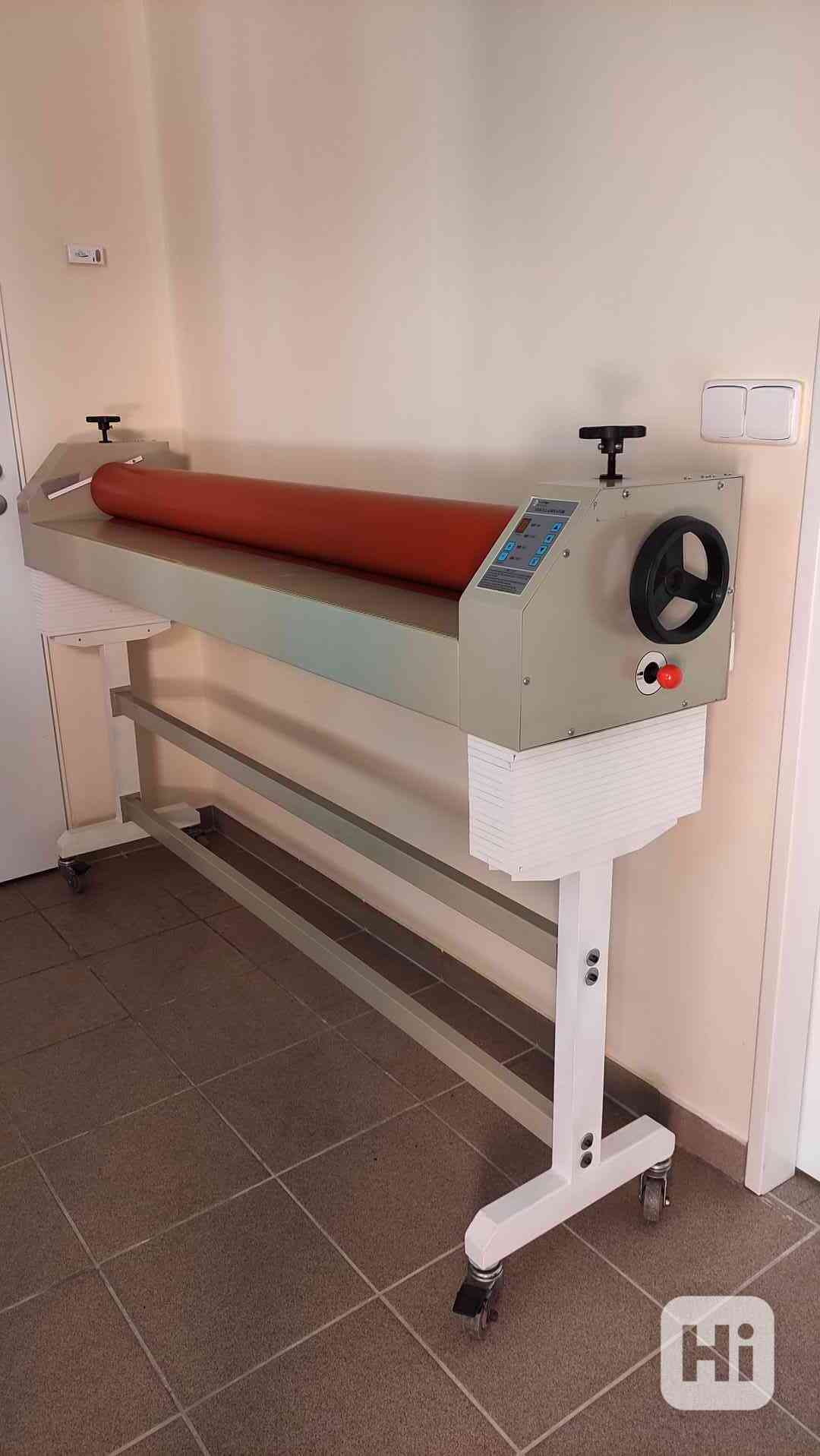 Prodám velkoformátový laminátor š. 1,6 m - foto 1
