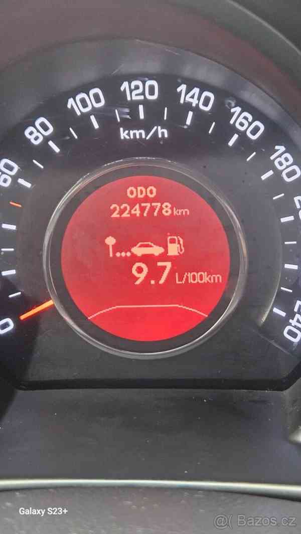 Kia Sportage 2,0   Prodám - foto 16