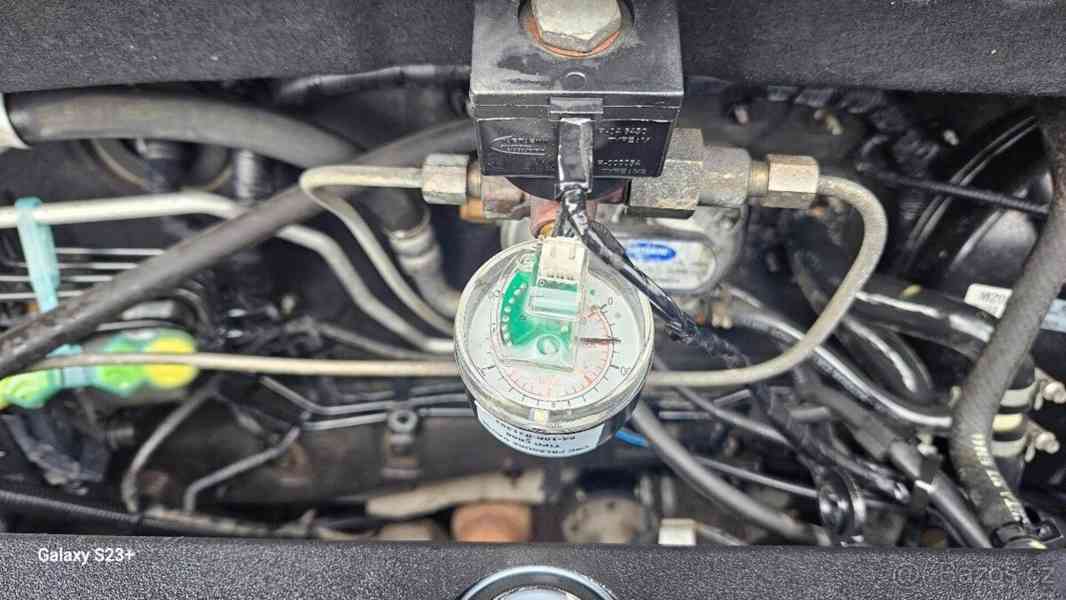 Kia Sportage 2,0   Prodám - foto 3