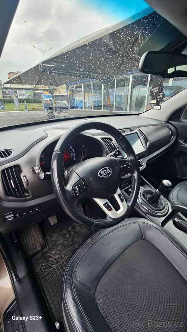 Kia Sportage 2,0   Prodám - foto 11