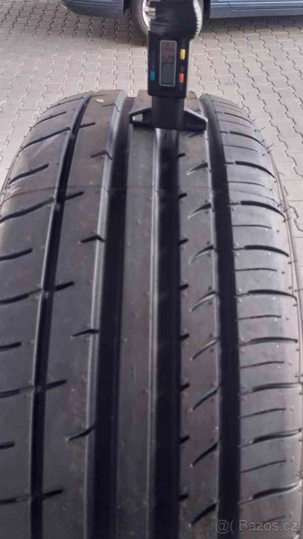 Prodám 4 x letní pneu Falken 215/50/18 - foto 3