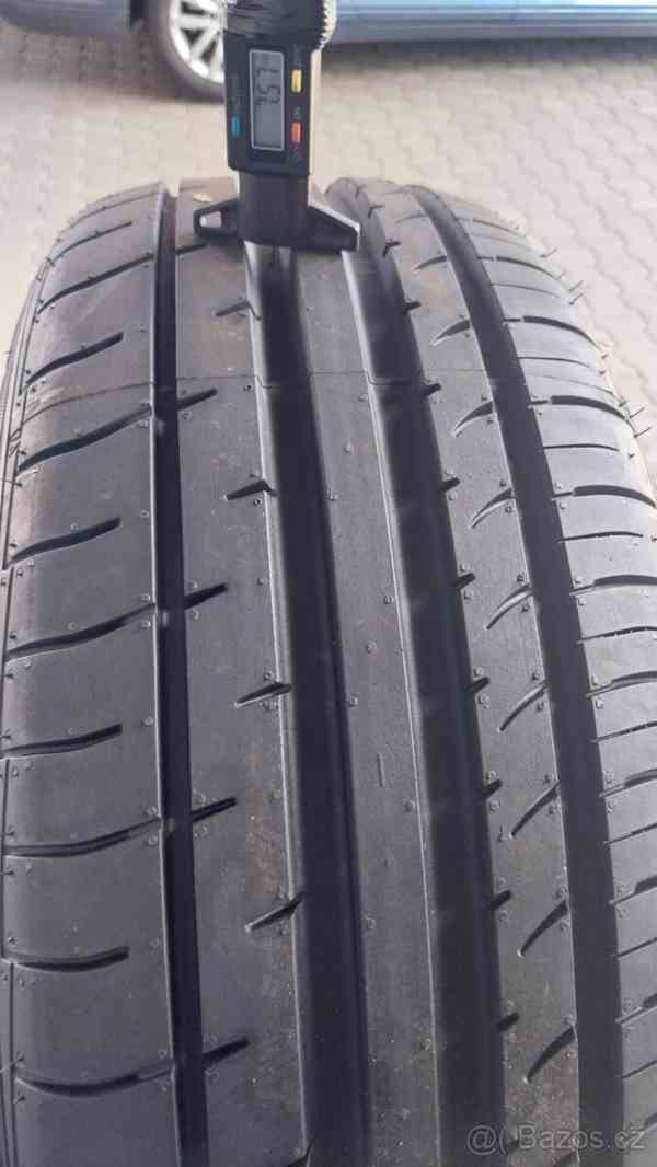 Prodám 4 x letní pneu Falken 215/50/18 - foto 4