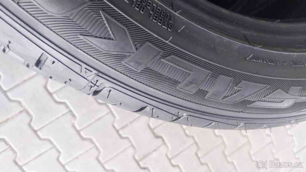 Prodám 4 x letní pneu Falken 215/50/18 - foto 8