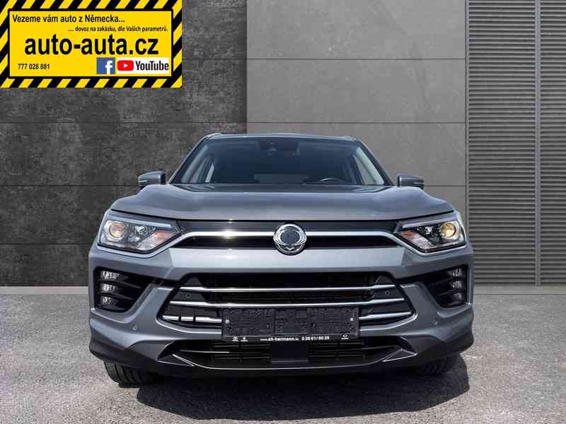 Ssangyong Korando 1,5T-GDi Quartz 4x4 benzín 120kw - foto 21