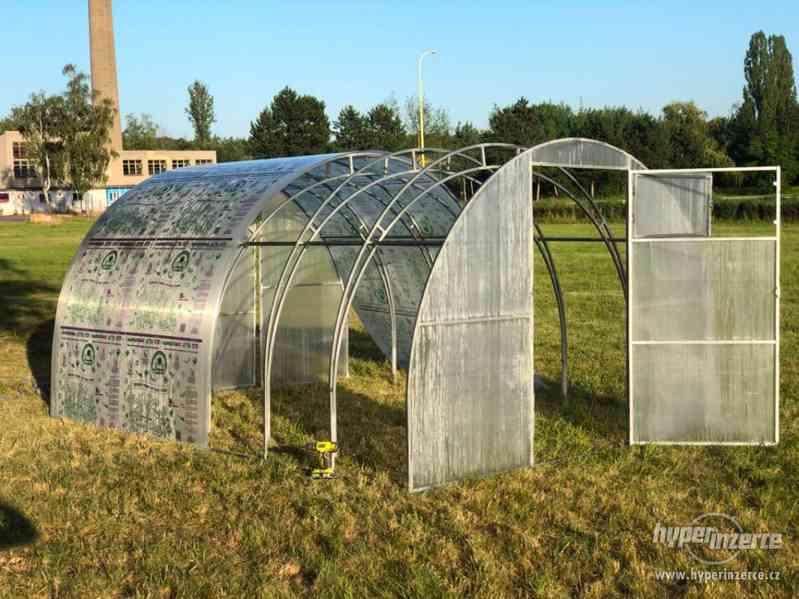 Zahradní skleník TITAN – polykarbonát 4mm - foto 1