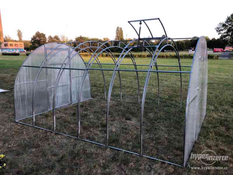 Zahradní skleník TITAN – polykarbonát 4mm - foto 2