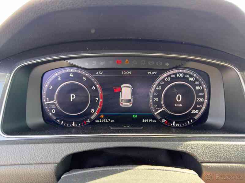Volkswagen Golf 1,8   TSI 4MOTION DSG – 132 kW - foto 5