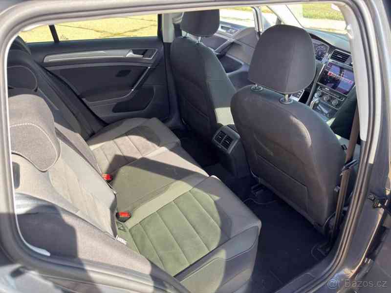 Volkswagen Golf 1,8   TSI 4MOTION DSG – 132 kW - foto 3
