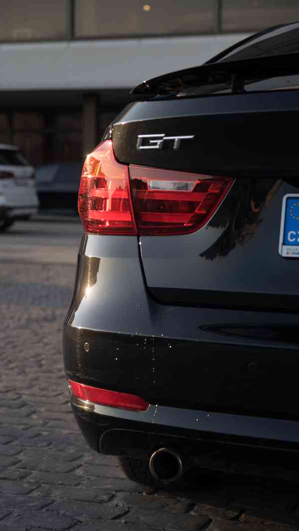 BMW GT 318d - foto 11