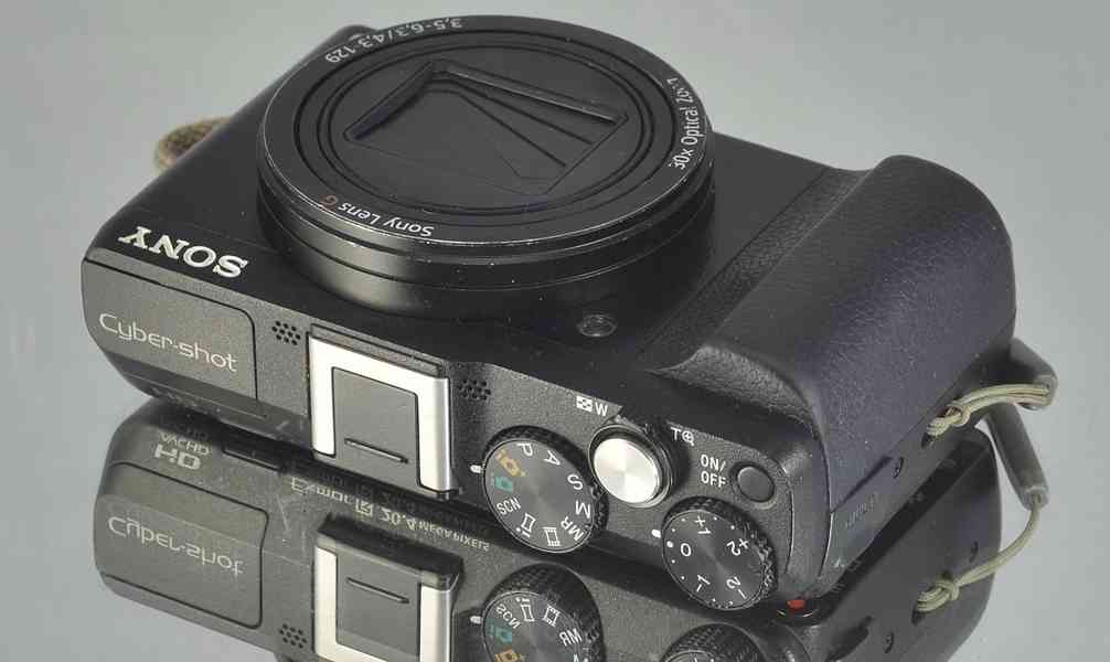 SONY CyberShot DSC-HX60 Full HDV*30x ZOOM*WIFI/NFC - foto 4