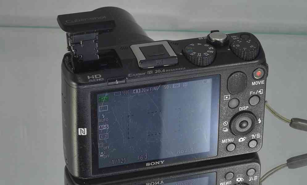 SONY CyberShot DSC-HX60 Full HDV*30x ZOOM*WIFI/NFC - foto 8