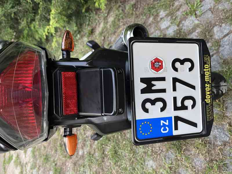 Honda CBR 125 R - foto 7
