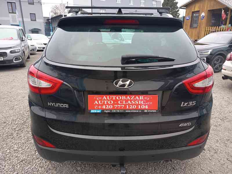 Hyundai ix35 2,0GDI 4WD ČR 1.maj 4x4  - foto 10