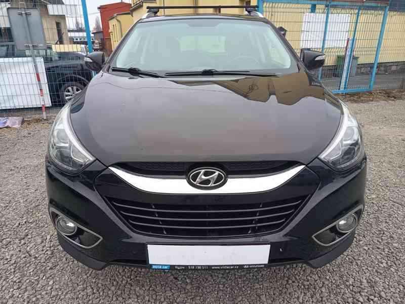 Hyundai ix35 2,0GDI 4WD ČR 1.maj 4x4  - foto 3