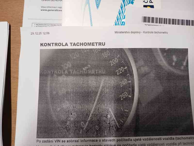 Hyundai ix35 2,0GDI 4WD ČR 1.maj 4x4  - foto 24