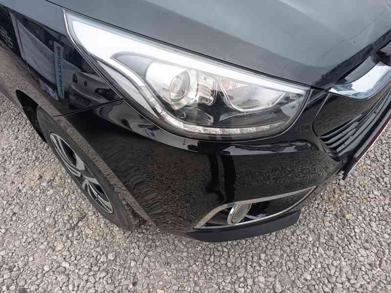 Hyundai ix35 2,0GDI 4WD ČR 1.maj 4x4  - foto 5
