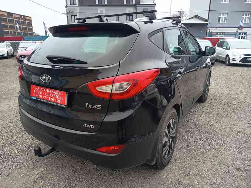 Hyundai ix35 2,0GDI 4WD ČR 1.maj 4x4  - foto 9