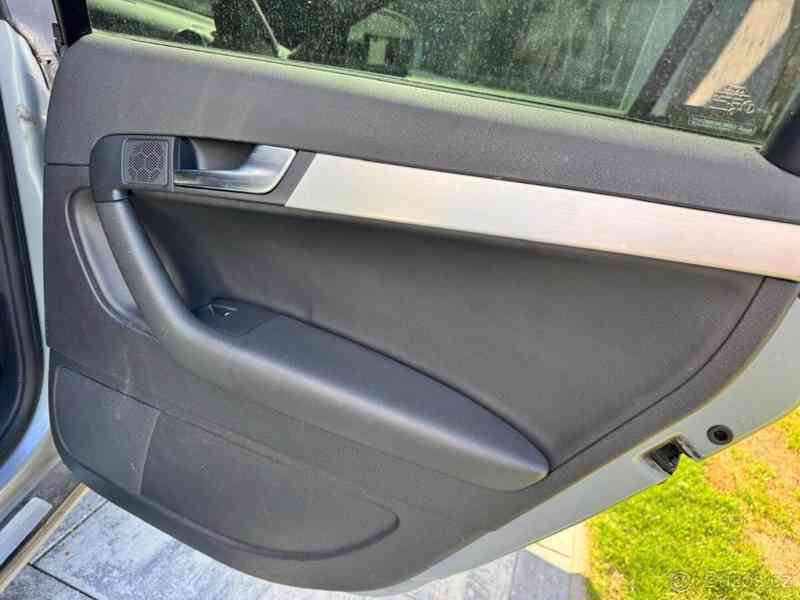 Audi A3 2,0 - foto 6